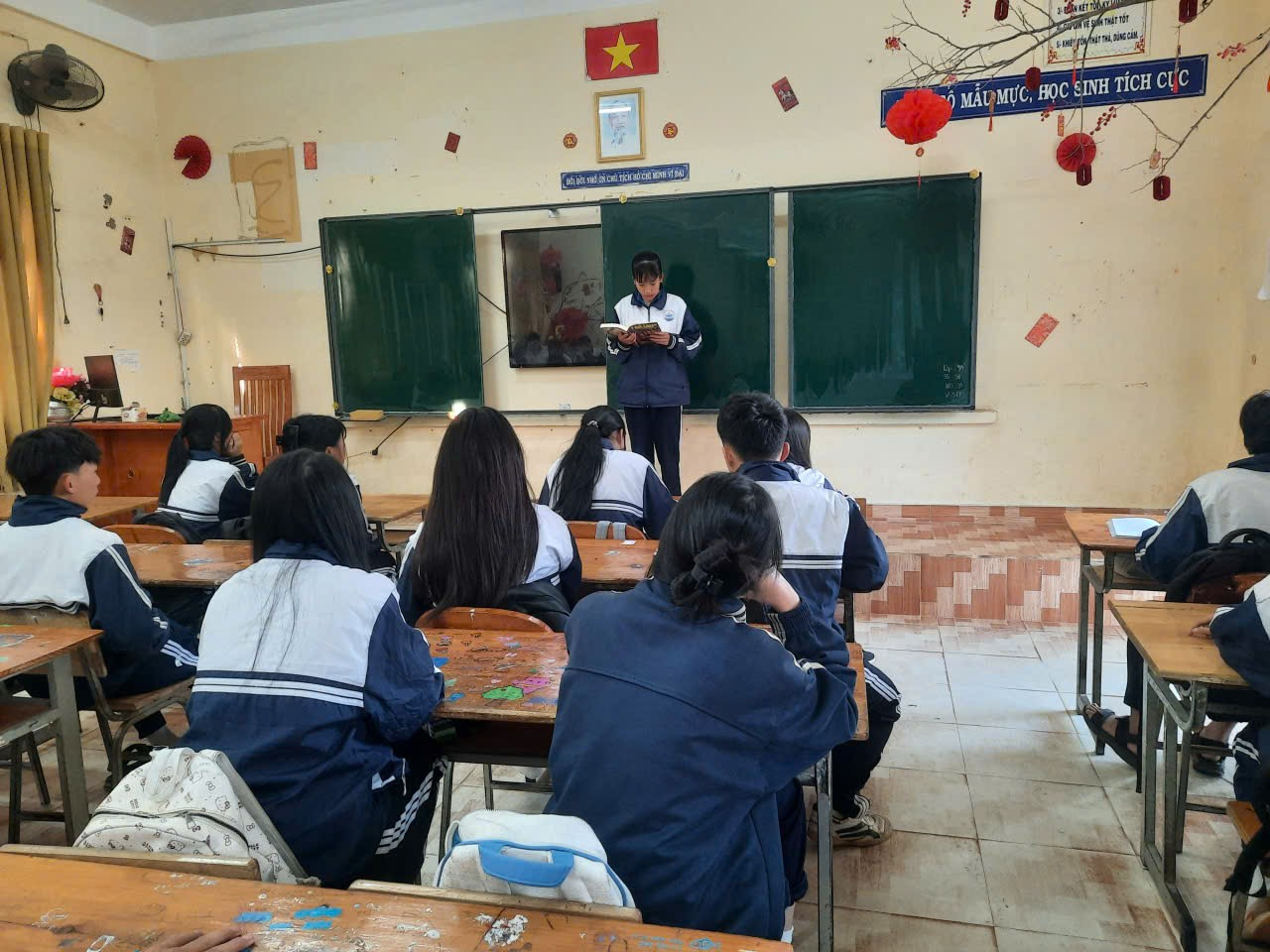 MỖI TUẦN MỘT CUỐN SÁCH HAY – LAN TỎA VĂN HÓA ĐỌC TRONG NHÀ TRƯỜNG